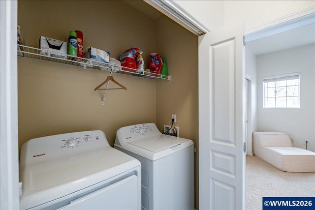 5967 Blue River Dr SE, Salem, OR 97306