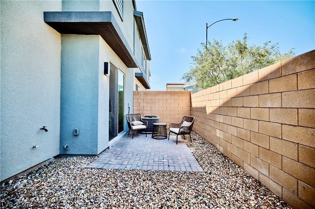 6138 May River Street, Las Vegas, NV 89148