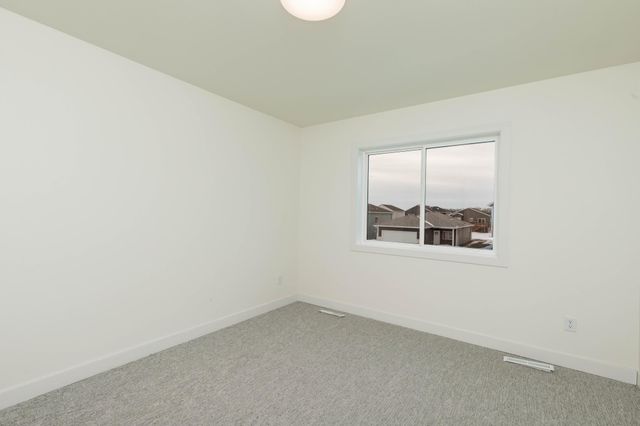 3734 33rd Street S, Moorhead, MN 56560