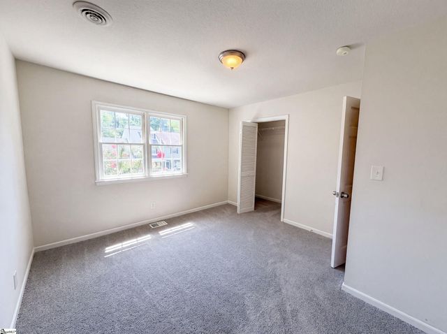 59 Hidden Springs Road, Spartanburg, SC 29302