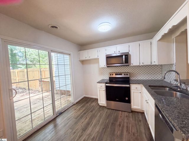 59 Hidden Springs Road, Spartanburg, SC 29302