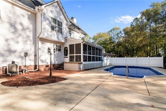 607 Laurel Creek Drive, Anderson, SC 29621