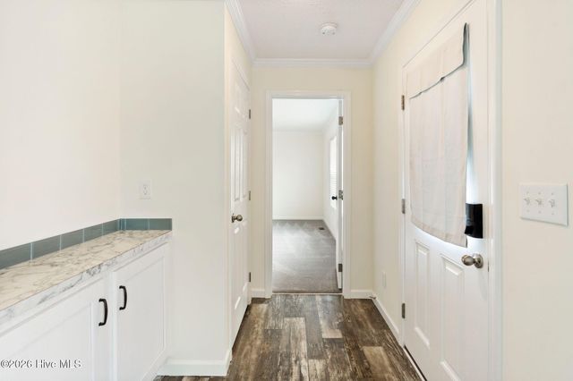 502 W Fremont Street, Burgaw, NC 28425