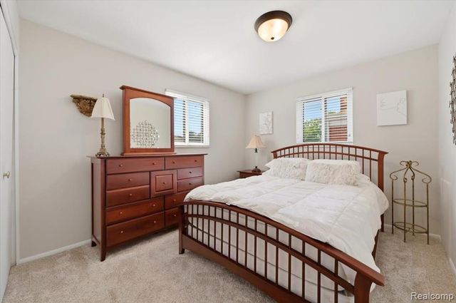 5918 N Lafayette Street, Dearborn Heights, MI 48127