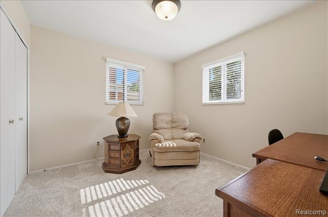 5918 N Lafayette Street, Dearborn Heights, MI 48127