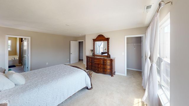 9122 Hemingway Drive, Indianapolis, IN 46239
