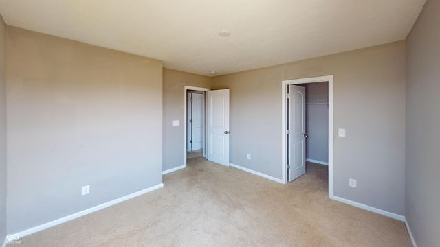 9122 Hemingway Drive, Indianapolis, IN 46239