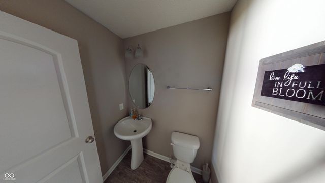 9122 Hemingway Drive, Indianapolis, IN 46239