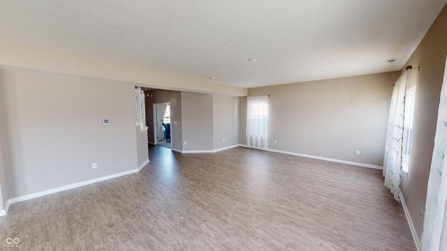 9122 Hemingway Drive, Indianapolis, IN 46239