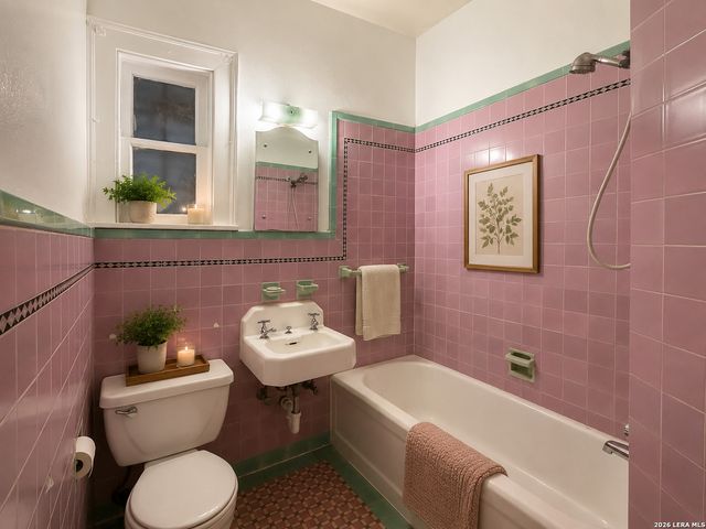 1950 W Huisache Ave Apt 4, San Antonio, TX 78201