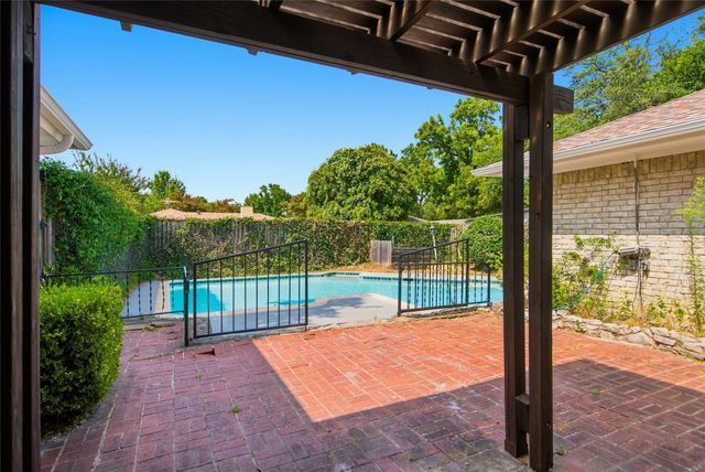 2017 Westridge Drive, Plano, TX 75075