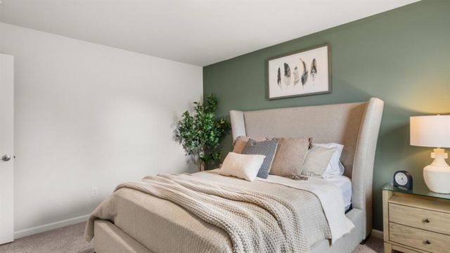 906 Sundown Point, Villa Rica, GA 30180