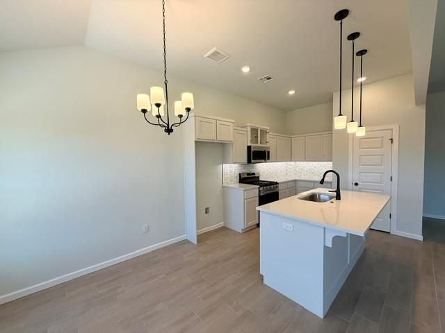 1812 Pin Cherry Lane, Moore, OK 73160
