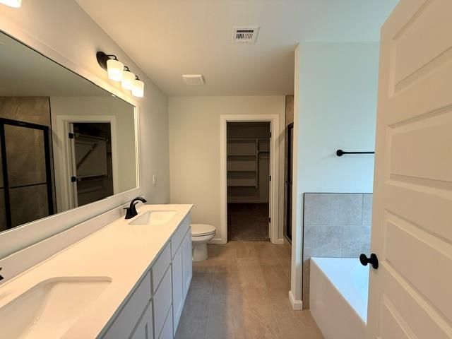 1812 Pin Cherry Lane, Moore, OK 73160
