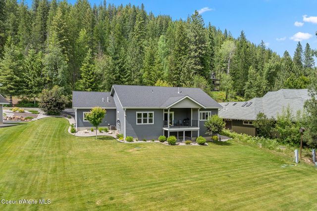 125 Golfview LN, Sandpoint, ID 83864