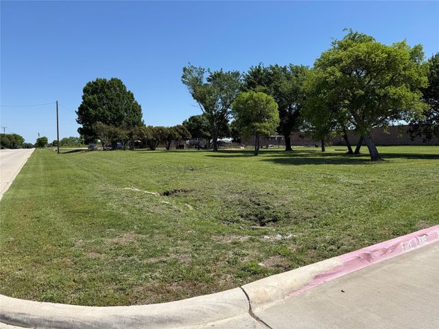 1724 Fannin Road, Melissa, TX 75454
