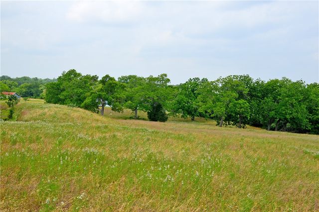 7319 Highway 6, Navasota, TX 77868