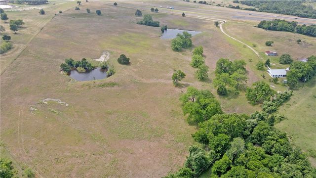 7319 Highway 6, Navasota, TX 77868