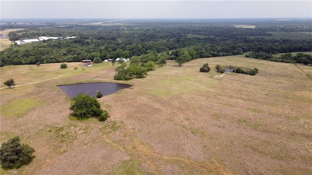 7319 Highway 6, Navasota, TX 77868
