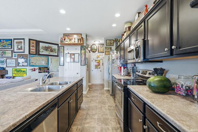 12894 Page Hill Court, Fort Wayne, IN 46818