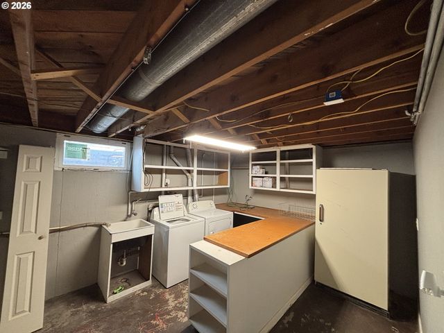 924 Sw 33RD St, Pendleton, OR 97801