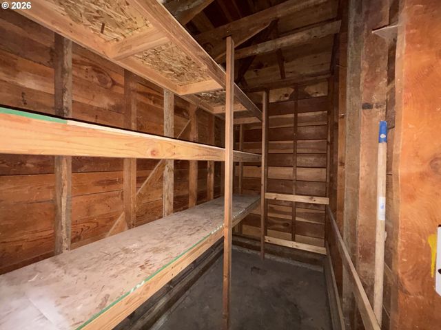 924 Sw 33RD St, Pendleton, OR 97801