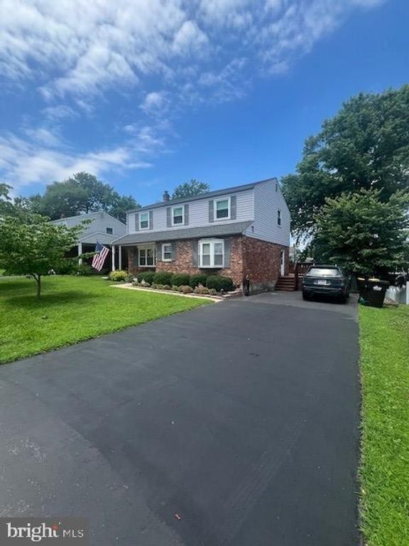 324 SWEETBRIAR RD, King Of Prussia, PA 19406