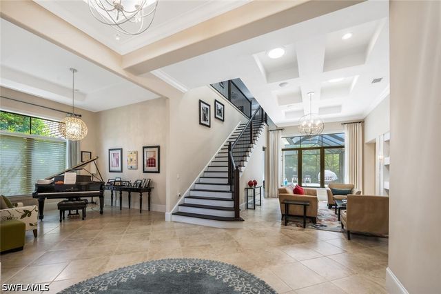2343 Traditions CT, Naples, FL 34105