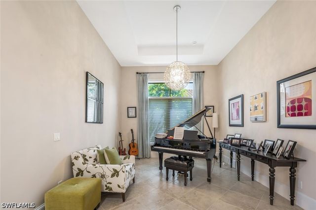 2343 Traditions CT, Naples, FL 34105