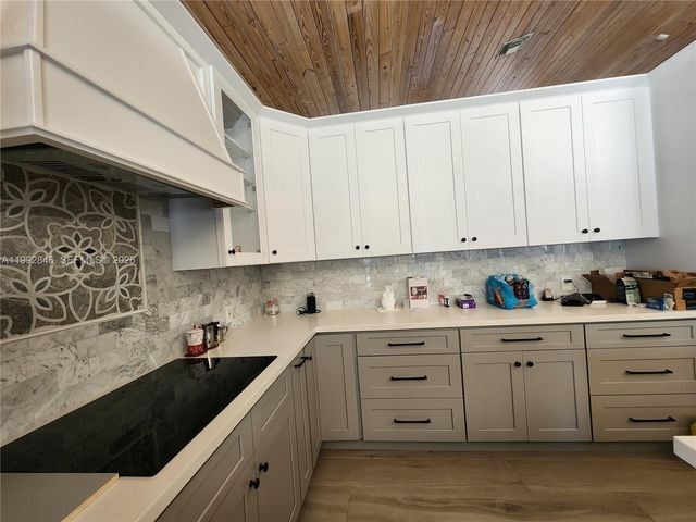 26451 SW 173rd Pl, Homestead, FL 33031