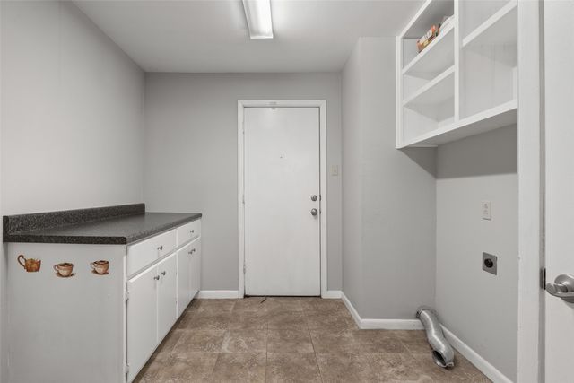 2200 W Rosedale Street S B, Fort Worth, TX 76110