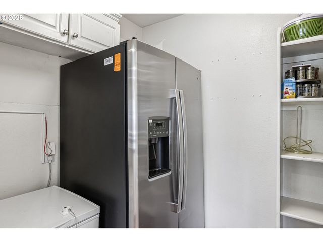 9730 Se PLOVER Dr, Happy Valley, OR 97086