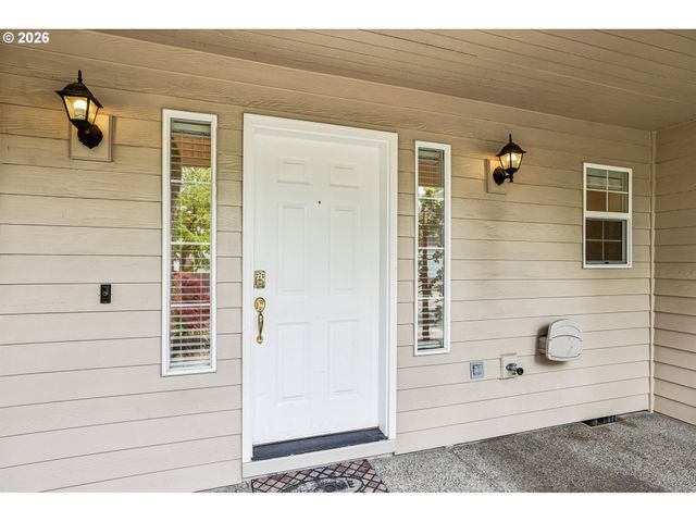 9730 Se PLOVER Dr, Happy Valley, OR 97086