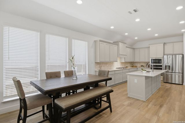 1923 Dalhart, San Antonio, TX 78253