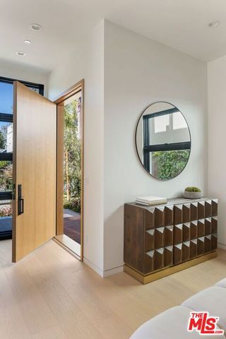 822 Superba Avenue, Venice (los Angeles), CA 90291