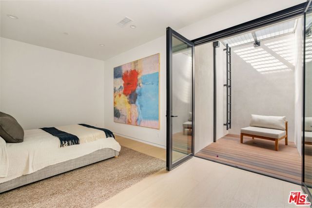 822 Superba Avenue, Venice (los Angeles), CA 90291