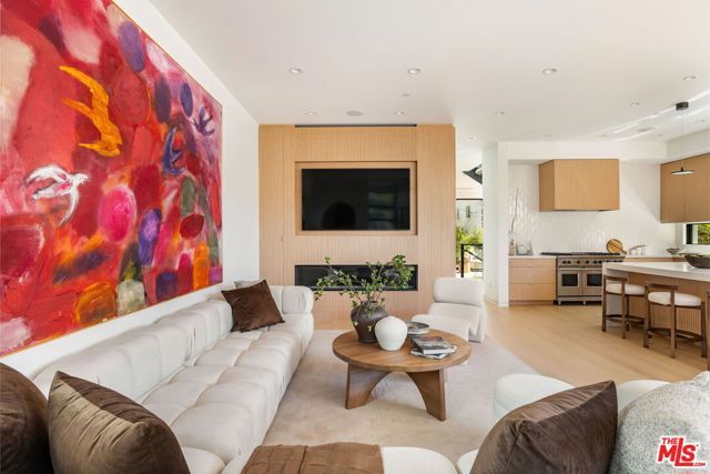 822 Superba Avenue, Venice (los Angeles), CA 90291