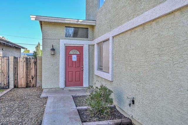 8146 W GREER Avenue, Peoria, AZ 85345