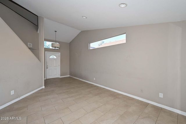 8146 W GREER Avenue, Peoria, AZ 85345