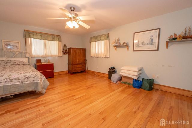 12 Parmly Street, Rumson, NJ 07760