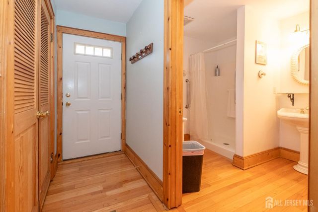 12 Parmly Street, Rumson, NJ 07760