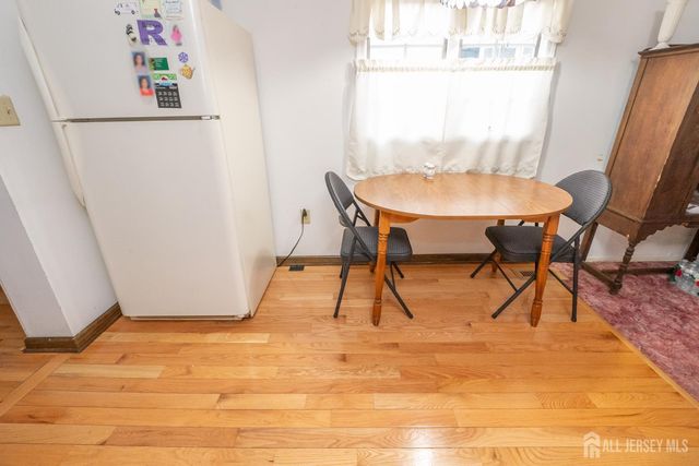 12 Parmly Street, Rumson, NJ 07760