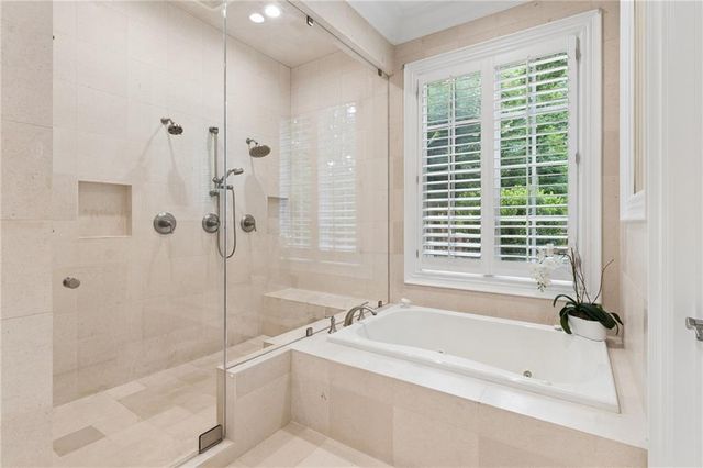 4992 Rebel Trail, Atlanta, GA 30327