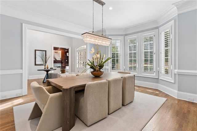 4992 Rebel Trail, Atlanta, GA 30327