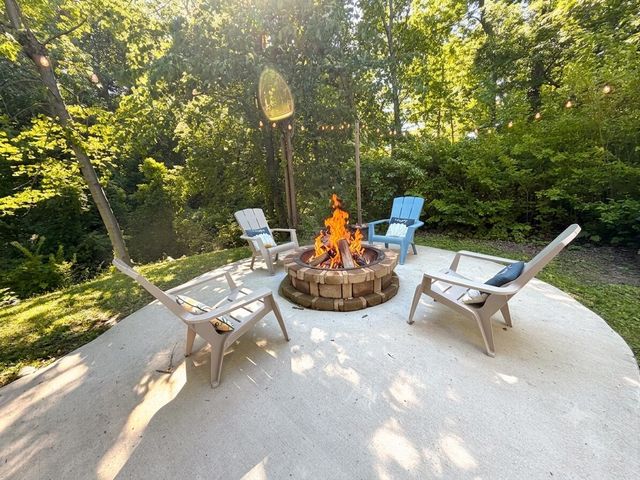 723 Arbor Court, South Haven, MI 49090