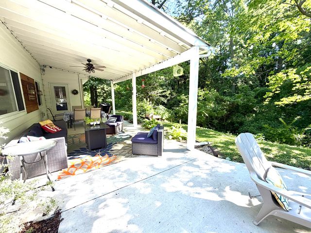723 Arbor Court, South Haven, MI 49090