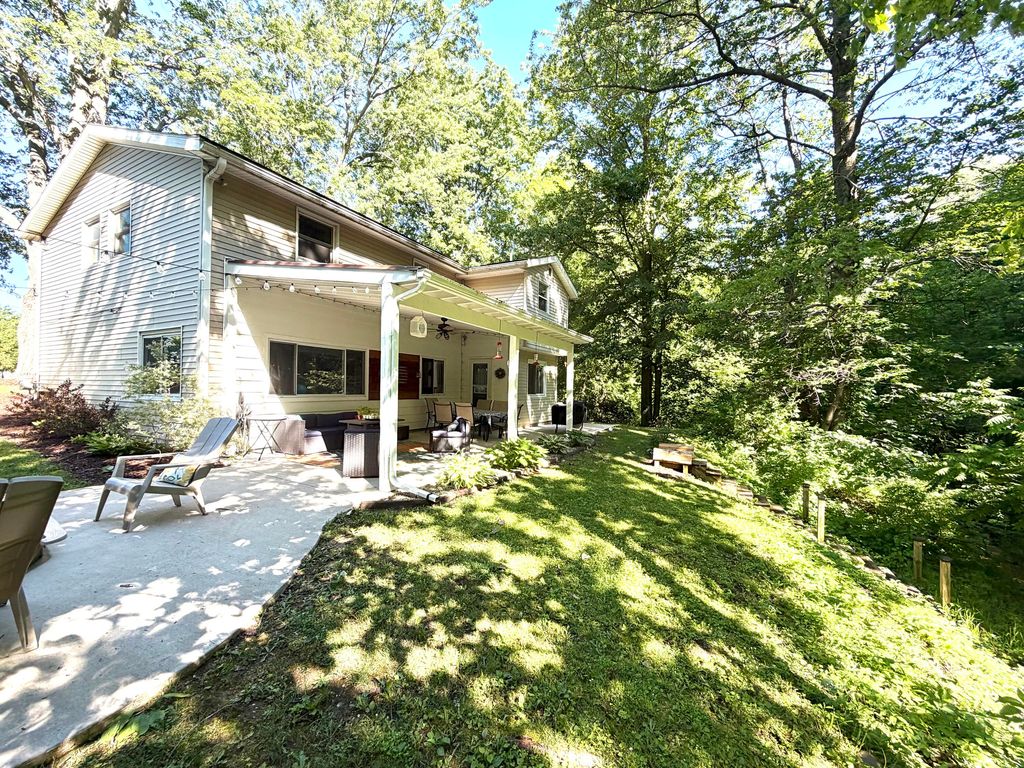 723 Arbor Court, South Haven, MI 49090