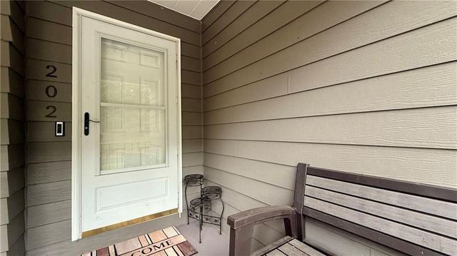 202 Montclair Drive, Calhoun, GA 30701