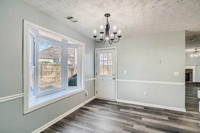 391 Lake Valley Drive, Loganville, GA 30052