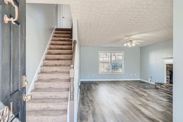 391 Lake Valley Drive, Loganville, GA 30052